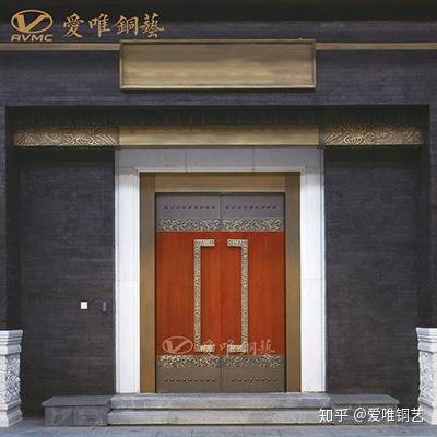 别墅铜门哪家好(别墅大门用3年就褪色?盾优优铸就豪宅入户的 “安全美学双标杆”) 别墅铜门哪家好(别墅大门用3年就褪色?盾优优铸就豪宅入户的 “安全美学双标杆”)
