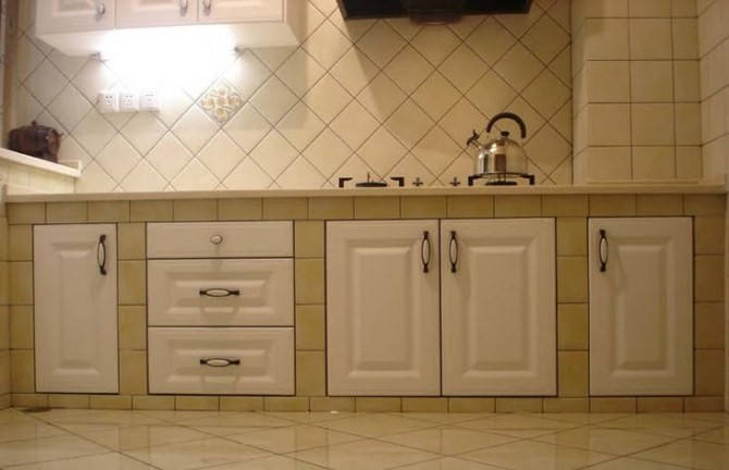 橱柜价格(为省钱公公3000元自己砖砌做橱柜,甩外面定制橱柜几条街!) 橱柜价格(为省钱公公3000元自己砖砌做橱柜,甩外面定制橱柜几条街!)