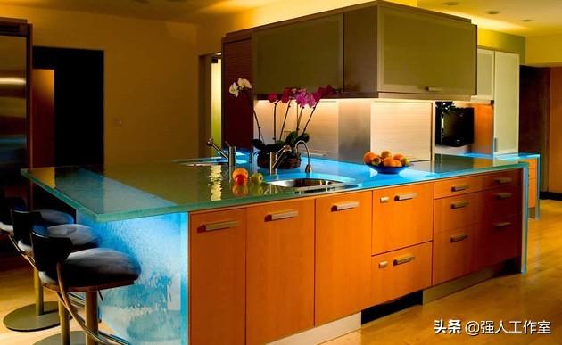 橱柜台面用什么好(厨房台面怎么选?6大常用材料大比拼,看看哪种适合你家的!) 橱柜台面用什么好(厨房台面怎么选?6大常用材料大比拼,看看哪种适合你家的!)