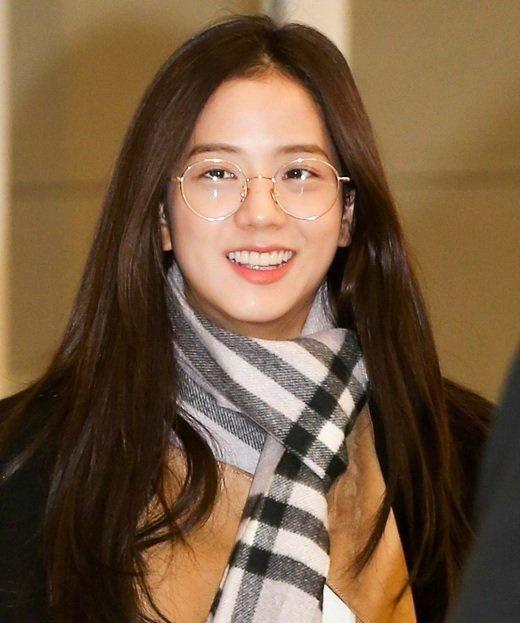 厨房卫生间(厨房、卫生间告别杂乱！韩国主妇靠2招宝藏收纳技巧，整齐到发光)