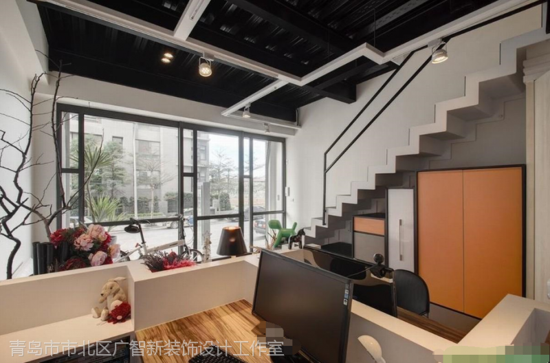 50平办公室装修(50平新家虽小,空间却井井有条,一切都恰到好处!) 50平办公室装修(50平新家虽小,空间却井井有条,一切都恰到好处!)