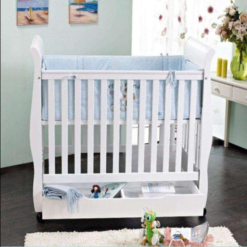 爱斯博儿(怎么选择婴儿床 实木婴儿床最新报价)