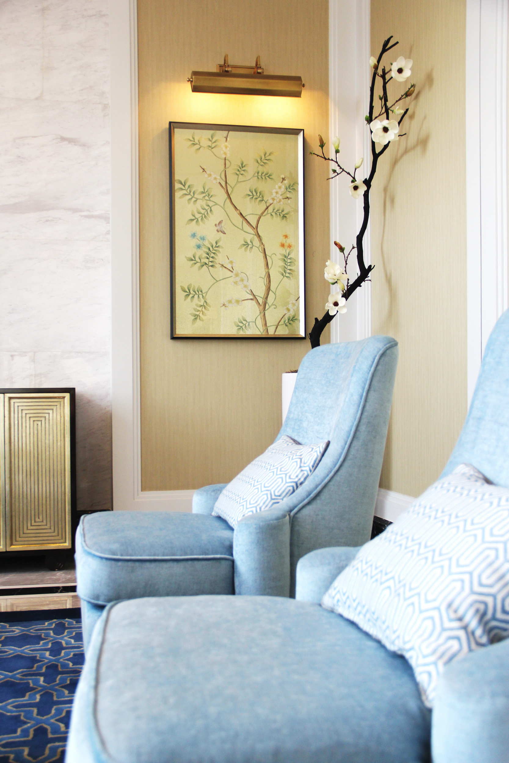 安乐窝装修怎么样(她235㎡的别墅，却坚持简单装修，与6岁孩子共同成长，太幸福)