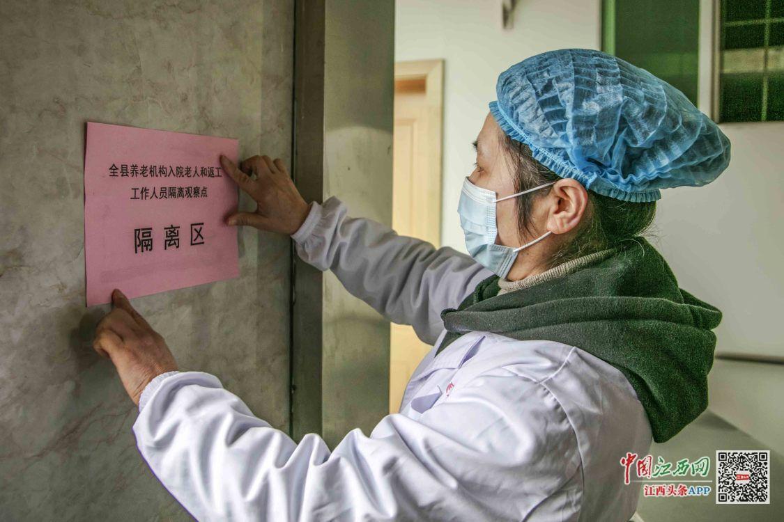 办公室装修公司费用(选办公室装修公司别乱挑！5 大硬标准避开返工坑)