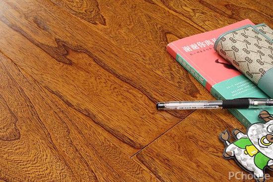 拜尔地板(装修公司怎么选靠谱的？快来看一看吧)