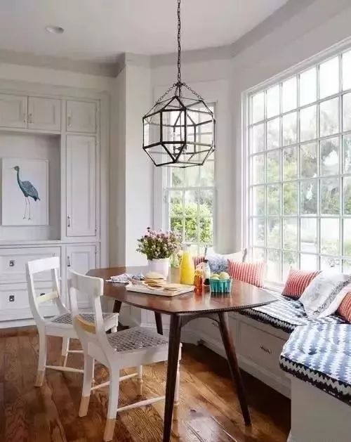 北京家装设计(北京家装新思路：解码高品质居住空间的打造法则)