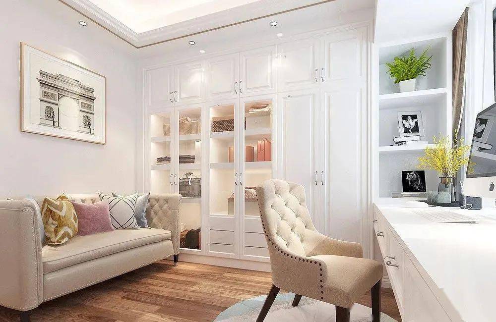 玻璃橱柜效果图(主卧改用玻璃衣柜柜门，效果精致耐看，第一眼就让人爱上，值得看)