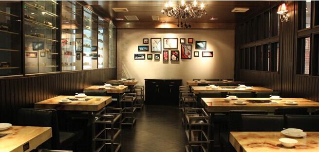 成都店铺装修(成都餐饮店铺设计TOP5揭秘：2025门店爆红的空间密码)