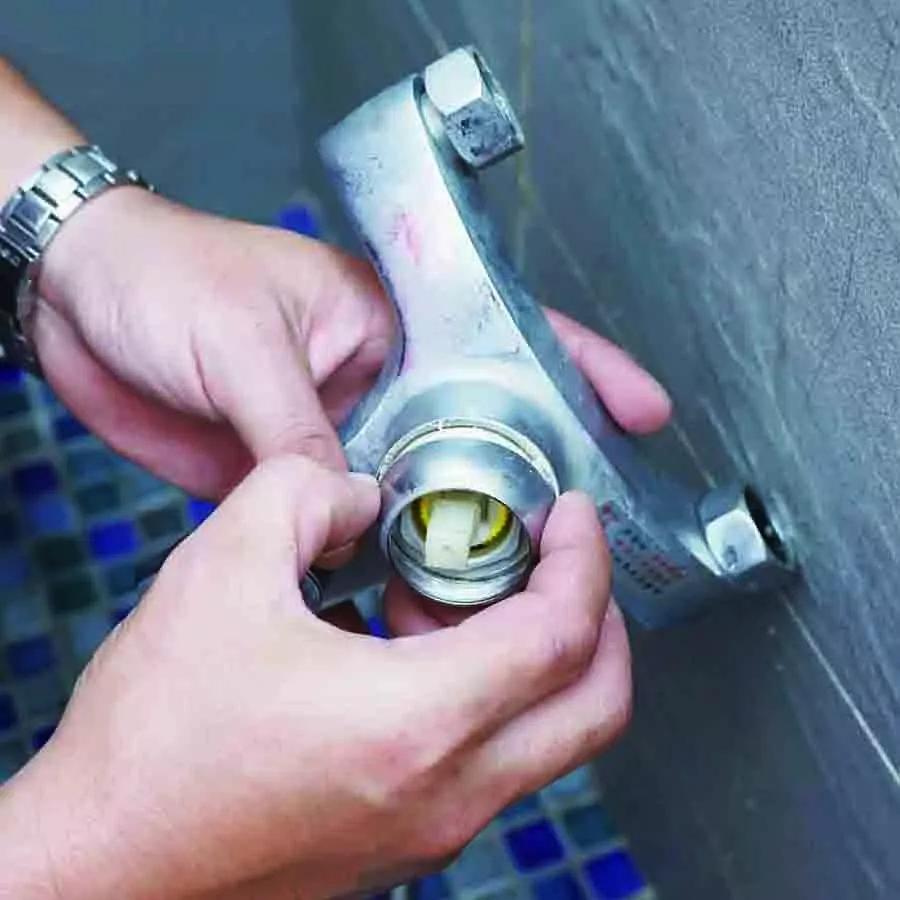 厨房水龙头漏水(水龙头滴水怎么维修?5种常见原因分析,DIY轻松解决家居小烦恼!) 厨房水龙头漏水(水龙头滴水怎么维修?5种常见原因分析,DIY轻松解决家居小烦恼!)