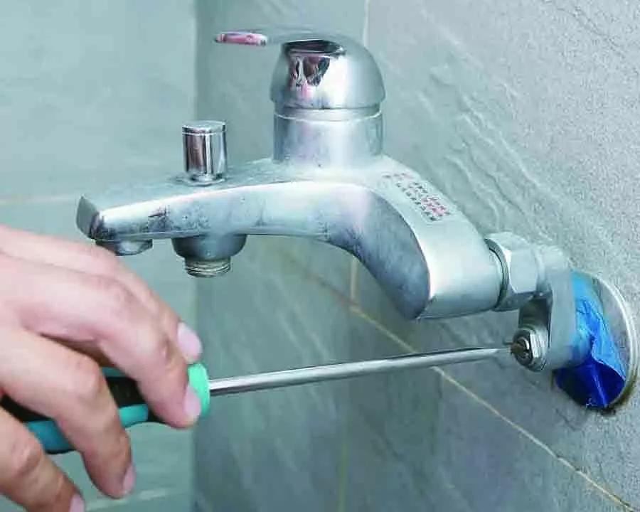 厨房水龙头漏水(水龙头滴水怎么维修?5种常见原因分析,DIY轻松解决家居小烦恼!) 厨房水龙头漏水(水龙头滴水怎么维修?5种常见原因分析,DIY轻松解决家居小烦恼!)