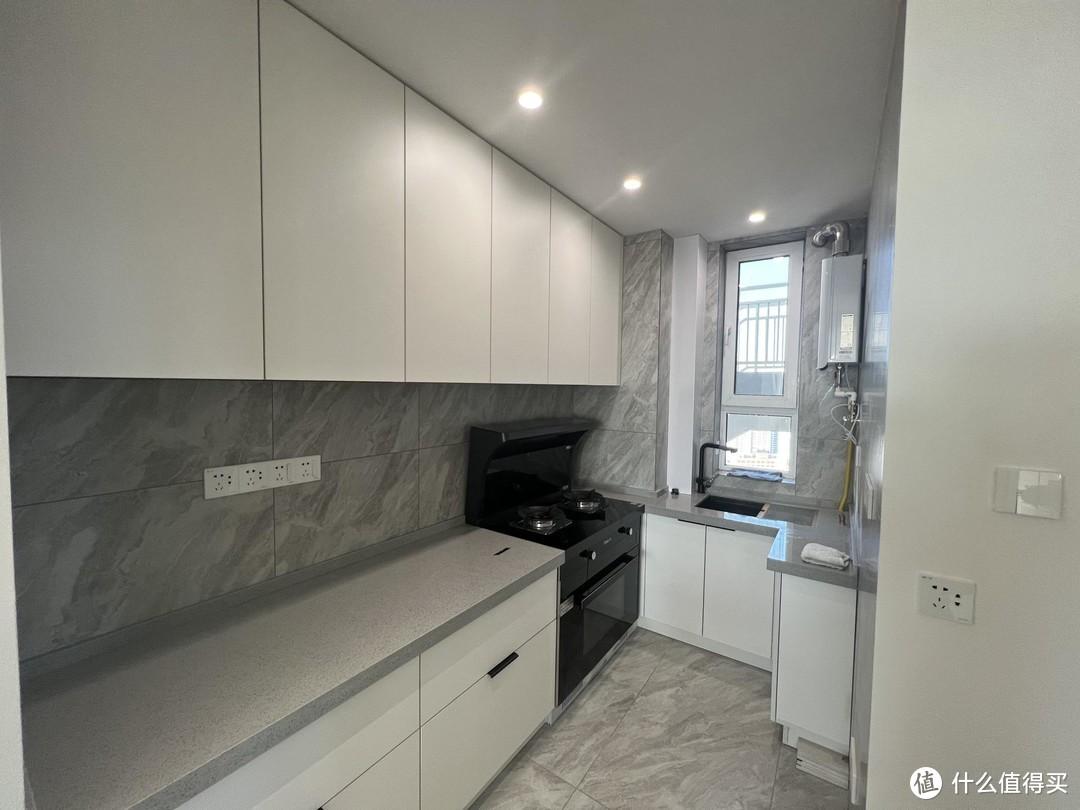 厨房装修颜色风水(装修灯光别翻车!4条色温选择技巧,让你家照得亮又有氛围感!) 厨房装修颜色风水(装修灯光别翻车!4条色温选择技巧,让你家照得亮又有氛围感!)