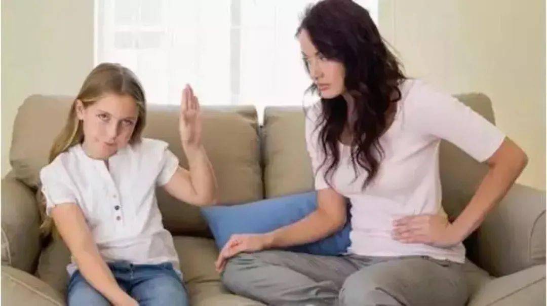 穿衣镜(孩子不听话，总是叛逆，该怎么办？别急着管教，先照照镜子)