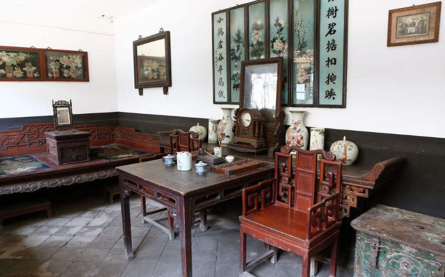 纯真岁月家具(三四十年以前的6个“稀罕”老物件，用过一个的老了，看都有啥)