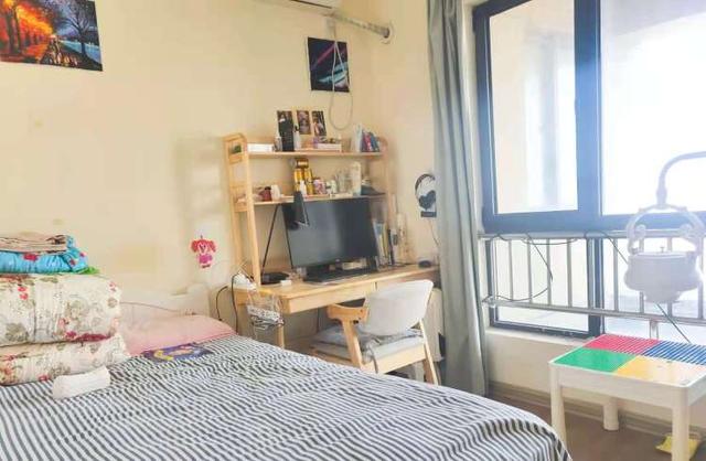 窗户对路(农村老人说“房屋后面不能留窗户”，留后窗有什么不好？有道理吗)