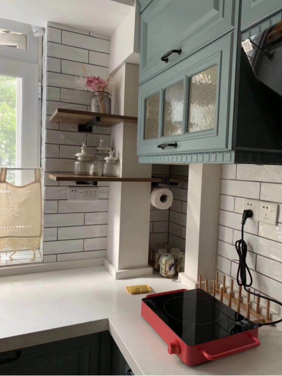 橱柜台面什么材料好(厨房台面怎么选？6大常用材料大比拼，看看哪种适合你家的！)