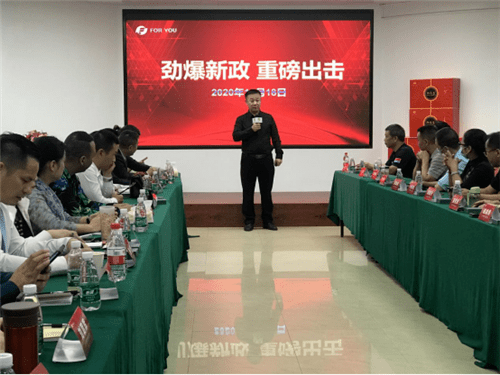 大督硅藻泥(大督硅藻泥刘翠：立足企业文化 拓展产品市场)