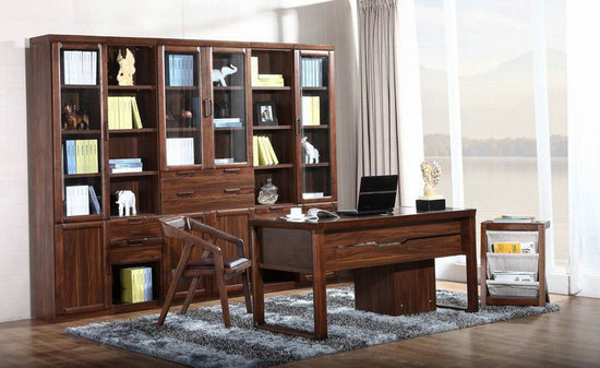 迪诺雅(热线｜全款买了品牌家具约定延迟送货 结果商家“不见了”)