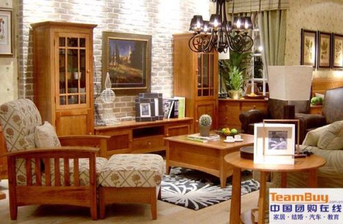 迪诺雅(热线｜全款买了品牌家具约定延迟送货 结果商家“不见了”)