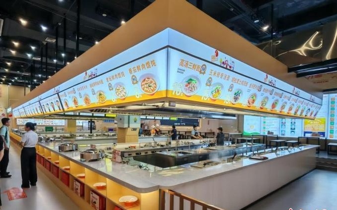 店面装修图片(完蛋！“沙县小吃”也吃不起了！新门店妥妥的轻奢风设计)