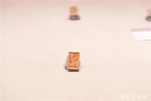 典典陶瓷(6万㎡印度大板杀入北方市场!每片不到450元) 典典陶瓷(6万㎡印度大板杀入北方市场!每片不到450元)