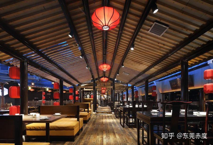 饭店装修效果图(老詹感官消费落地餐馆！味觉特性拆解，眉州东坡火出圈)