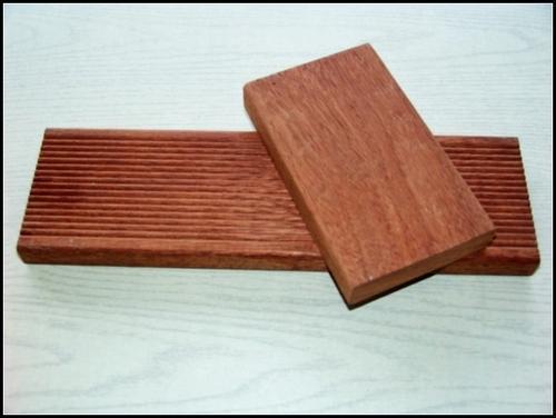 防腐木价格多少钱一平方米(防腐木质保十年刚过两年便坏,卖方被判承担修复费1.3万元) 防腐木价格多少钱一平方米(防腐木质保十年刚过两年便坏,卖方被判承担修复费1.3万元)