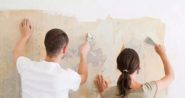 二手房墙面翻新(二手房重新刷墙是否该铲掉旧墙漆 冬季刷墙墙面开裂咋办)