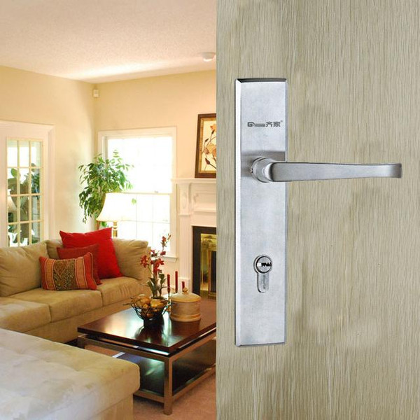 防盗门锁坏了(防盗门锁坏了怎么修？装修师傅深藏多年的技巧，管用！)