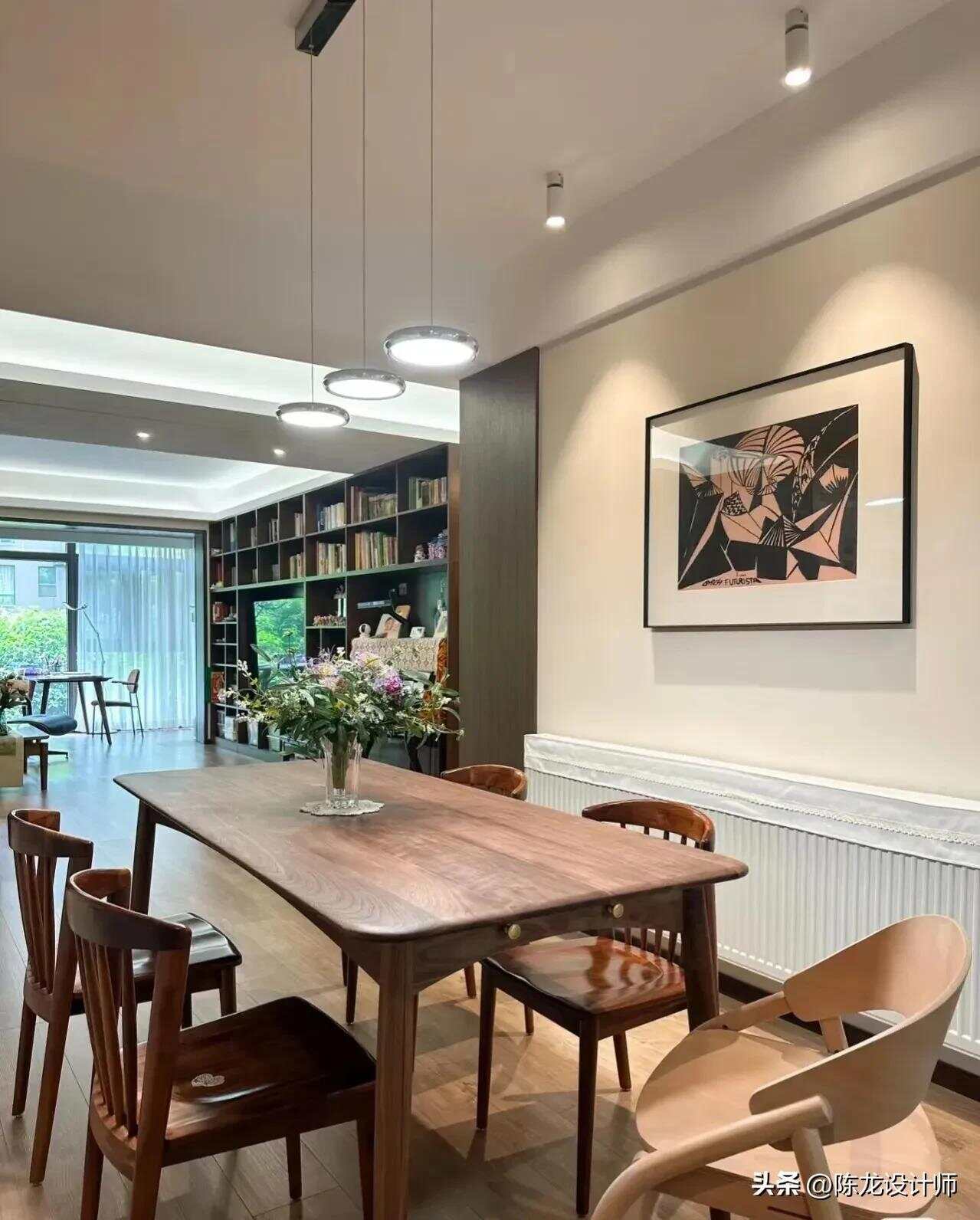 房屋装饰效果图(湖北发现一户人家的装修,因太会布置而走红,全屋没有丝毫俗气) 房屋装饰效果图(湖北发现一户人家的装修,因太会布置而走红,全屋没有丝毫俗气)