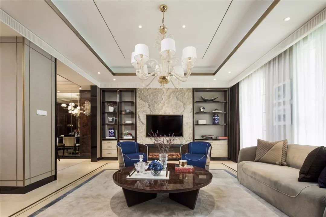 高档别墅装饰(450㎡现代别墅装修-奢华又细腻，越住越爱)